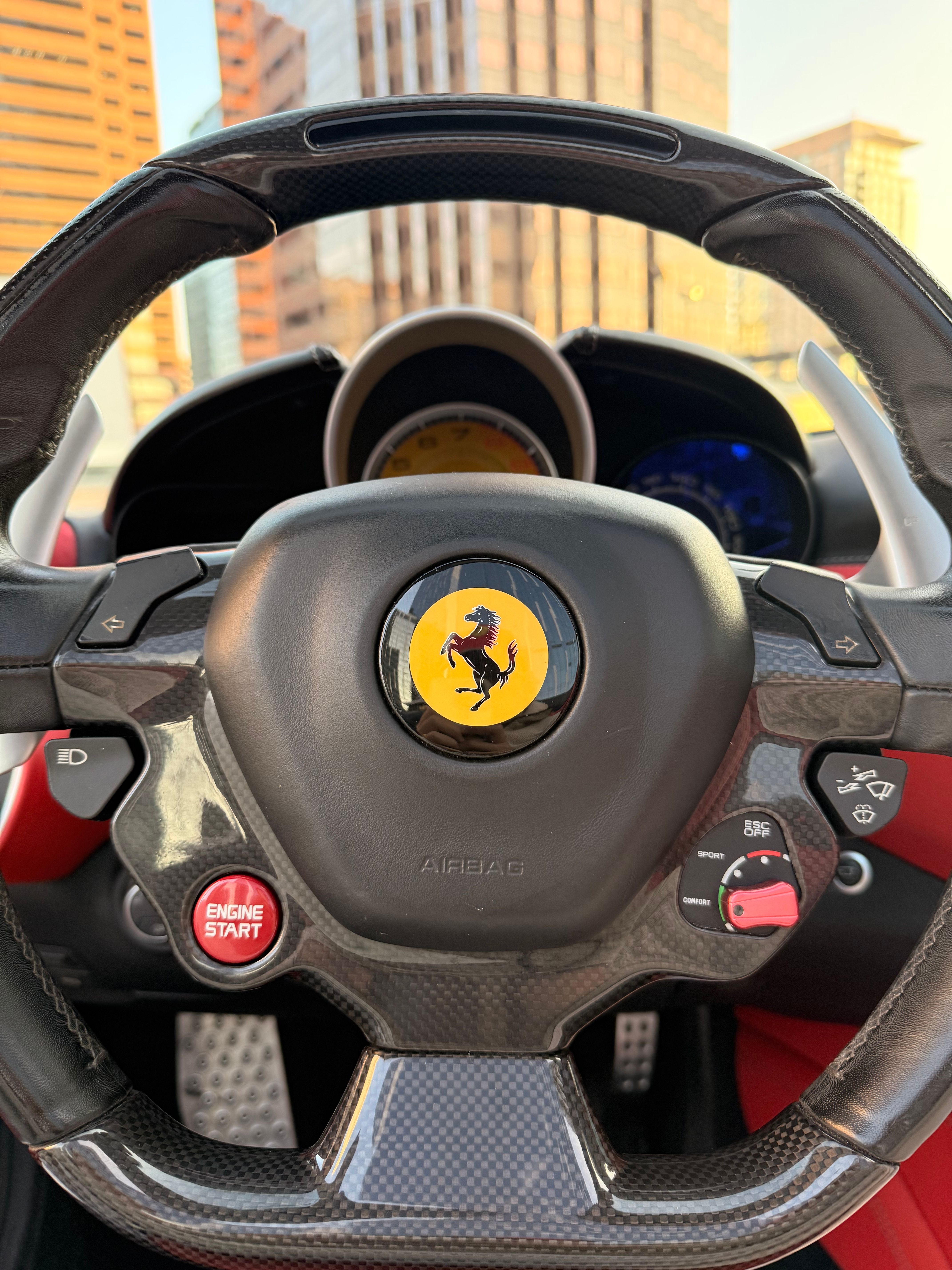 Used 2017 Ferrari California T RWD image 9