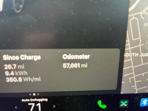 Used 2021 Tesla Model Y Long Range image 14