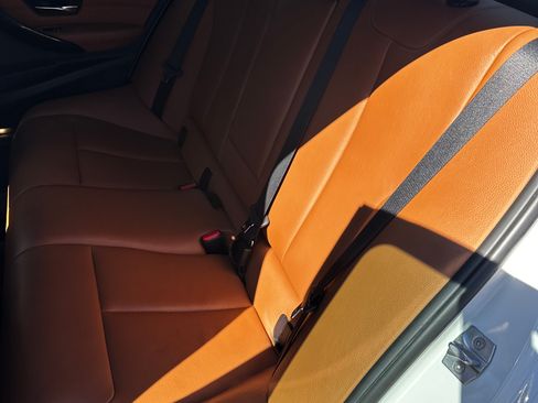 Used 2017 BMW 340i Sedan image 28