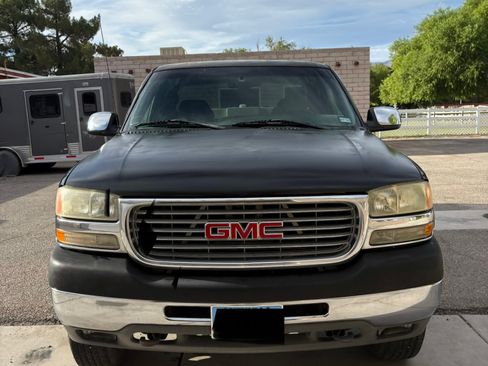 Used 2001 GMC Sierra 2500 2WD Extended Cab HD w/ Convenience Plus Group image 4