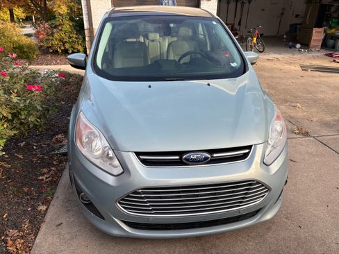 Used 2014 Ford C-MAX SEL w/ Equipment Group 303A image 1
