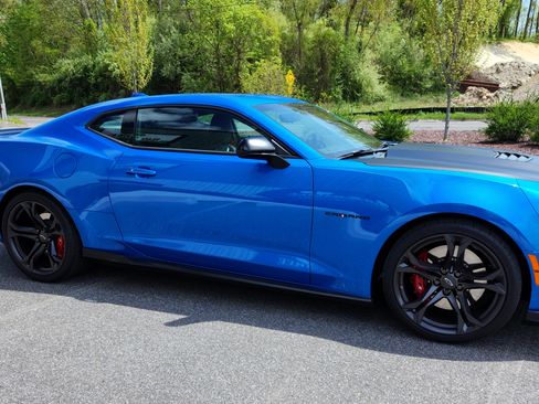 Used 2024 Chevrolet Camaro SS image 10