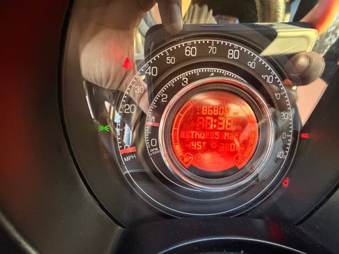 Used 2013 FIAT 500 Turbo image 18