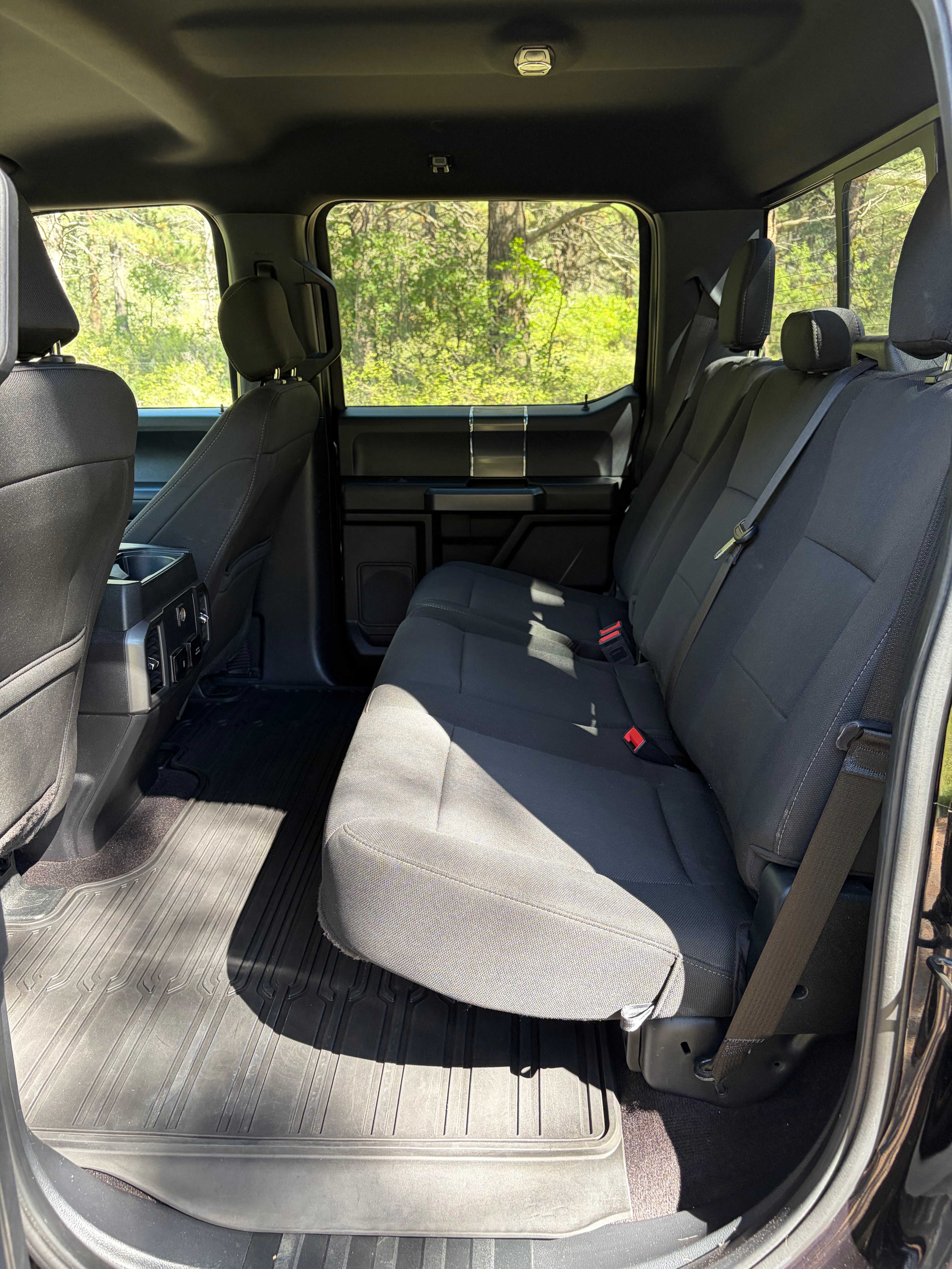 Used 2019 Ford F150 XLT w/ Equipment Group 302A Luxury AWD/4WD image 11