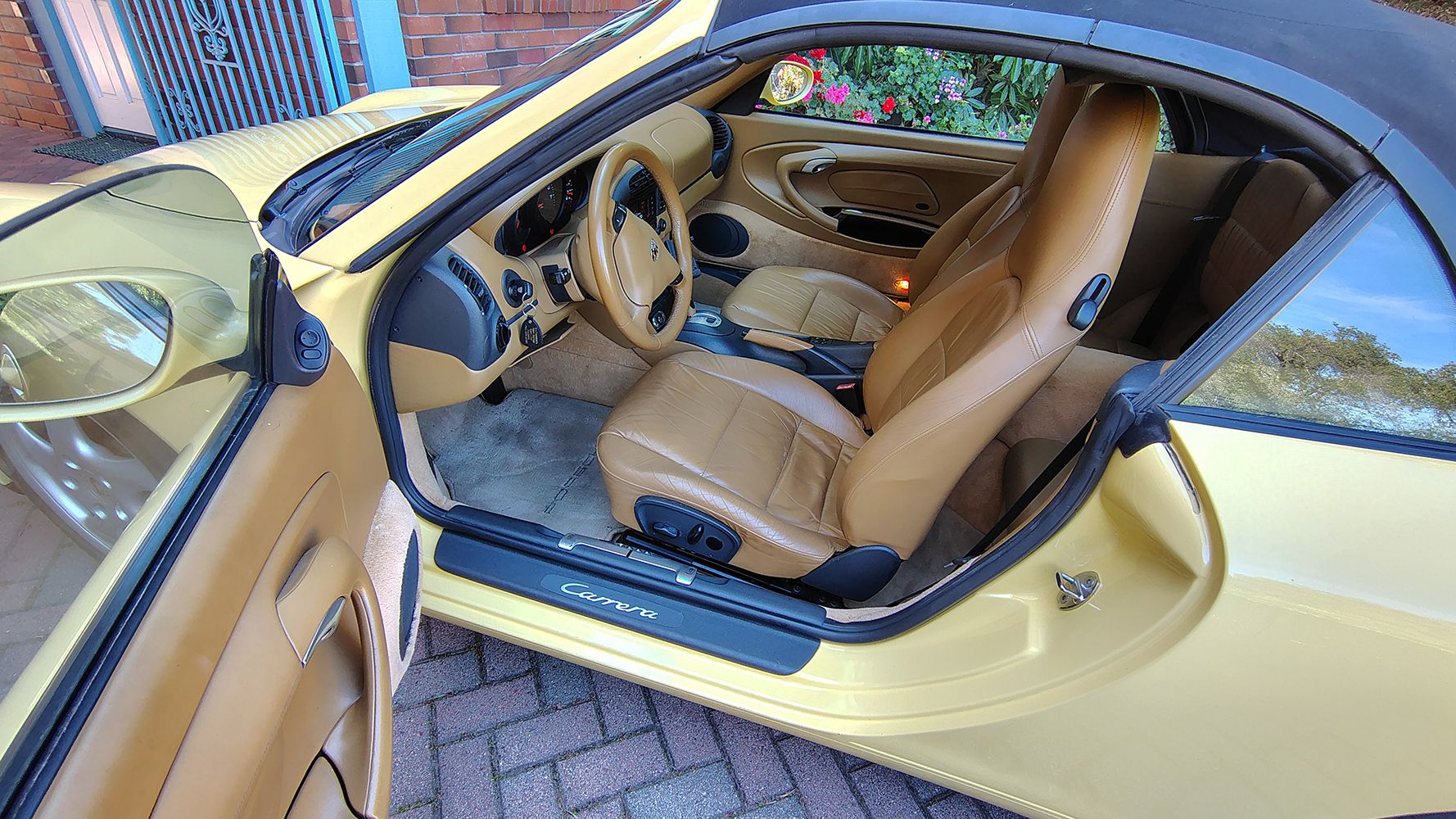Used 1999 Porsche 911 Carrera image 6