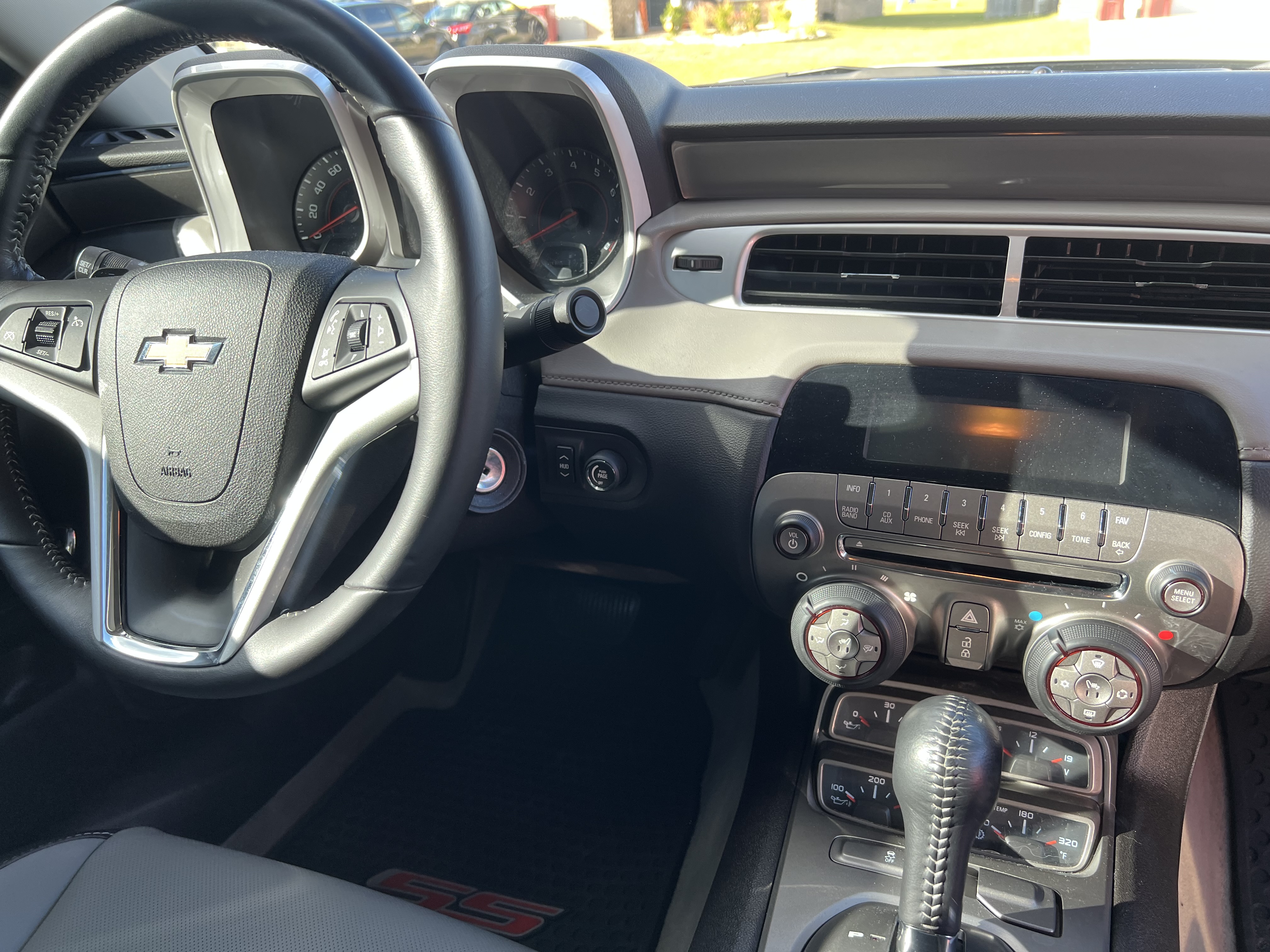 Used 2012 Chevrolet Camaro LT RWD image 19