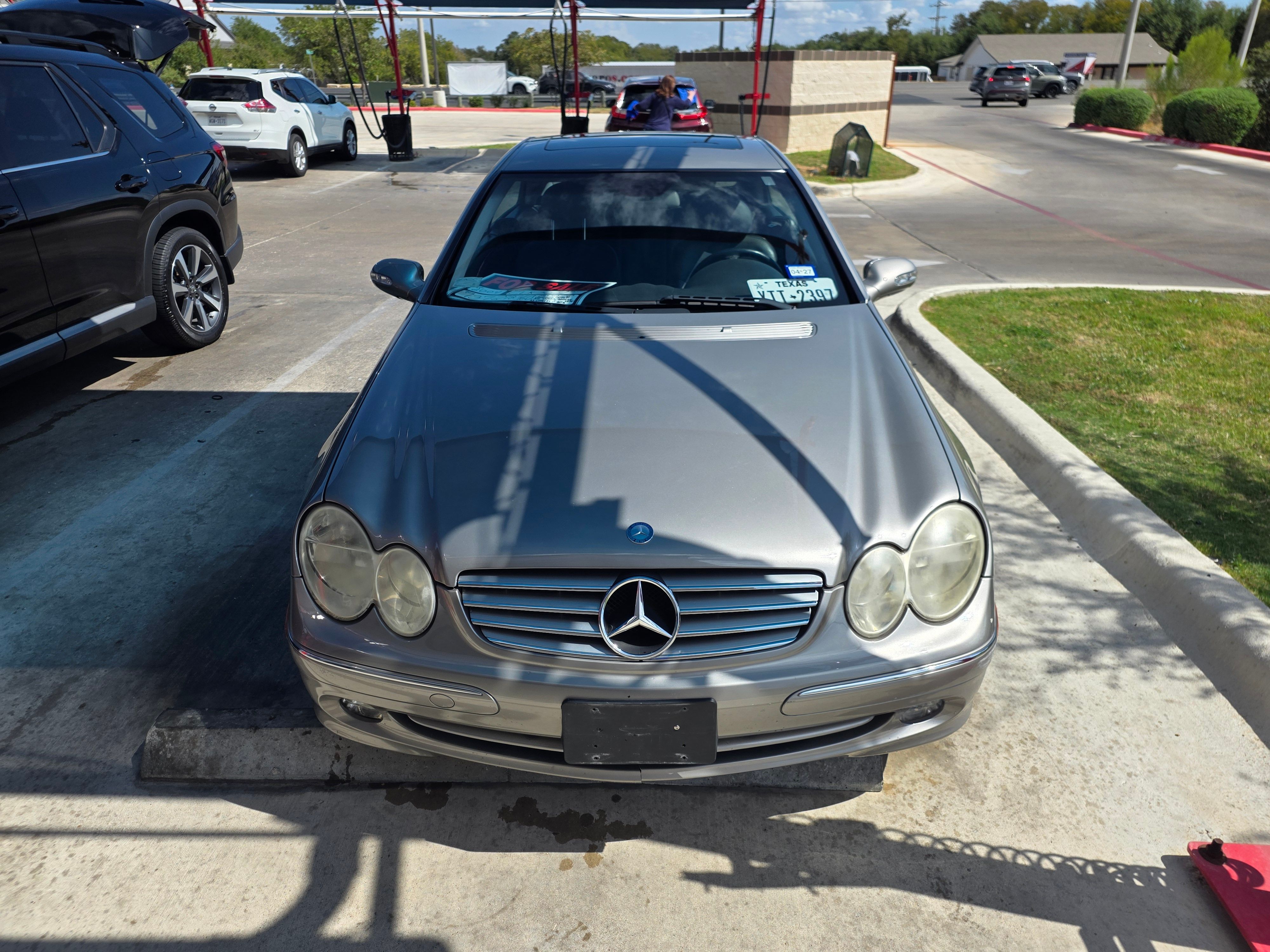 Used 2004 Mercedes-Benz CLK 320 Coupe image 5