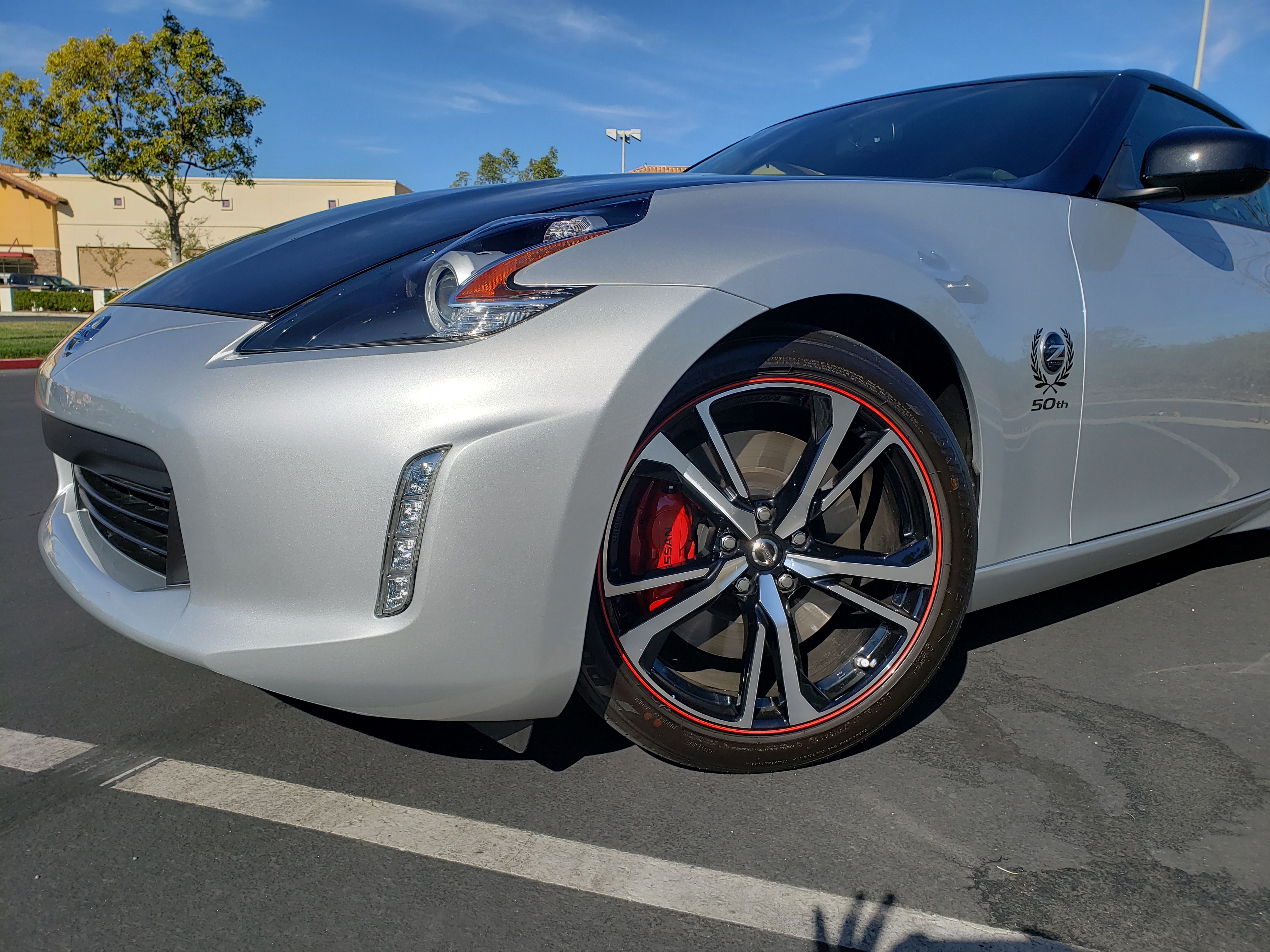 Used 2020 Nissan 370Z Coupe RWD image 4