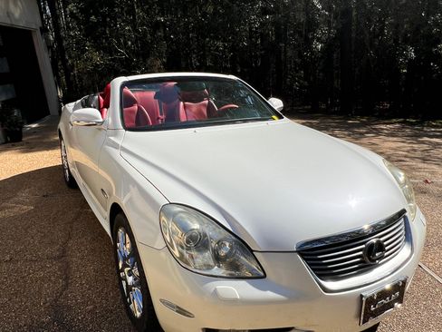 Used 2007 Lexus SC 430 Convertible image 25