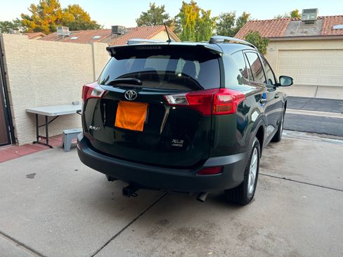 Used 2013 Toyota RAV4 XLE image 11