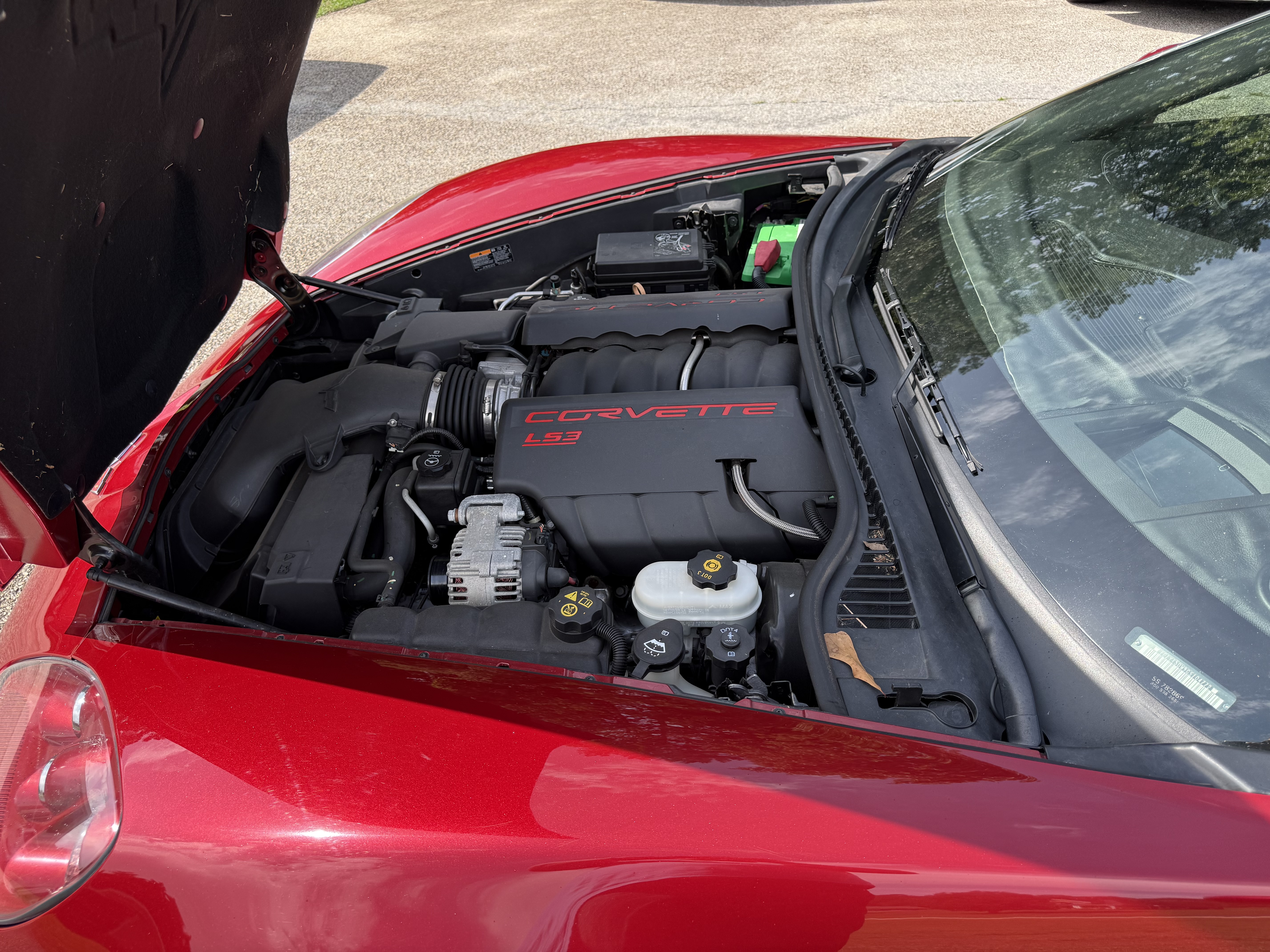 Used 2012 Chevrolet Corvette Grand Sport w/ 4LT Preferred Equipment Group RWD image 4