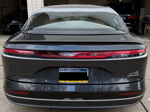 Used 2022 Lucid Air Grand Touring image 5