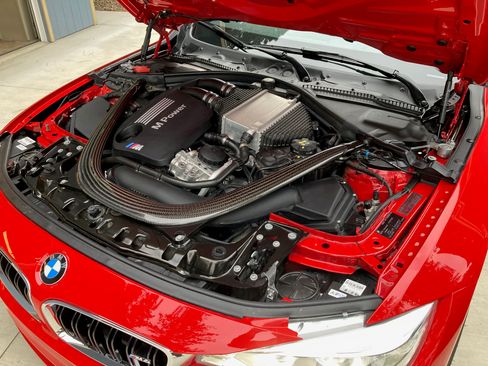 Used 2016 BMW M4 Coupe image 5