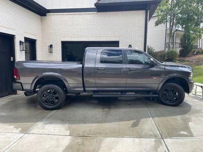 Used 2016 RAM 2500 Laramie w/ Sport Appearance Group