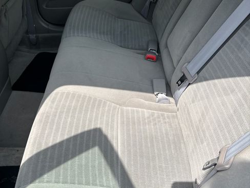 Used 2005 Toyota Camry SE image 6