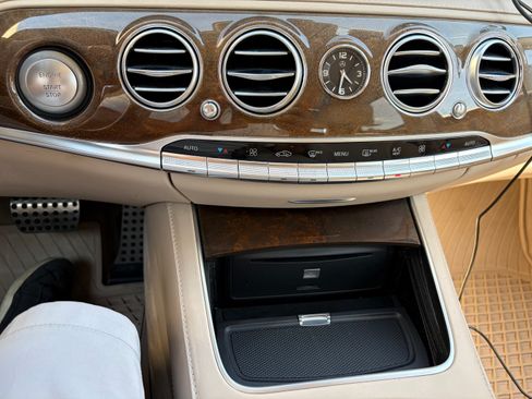 Used 2015 Mercedes-Benz S 550 4MATIC Sedan image 12