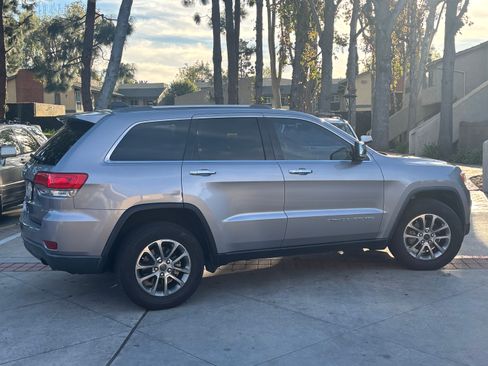 Used 2016 Jeep Grand Cherokee Limited image 4