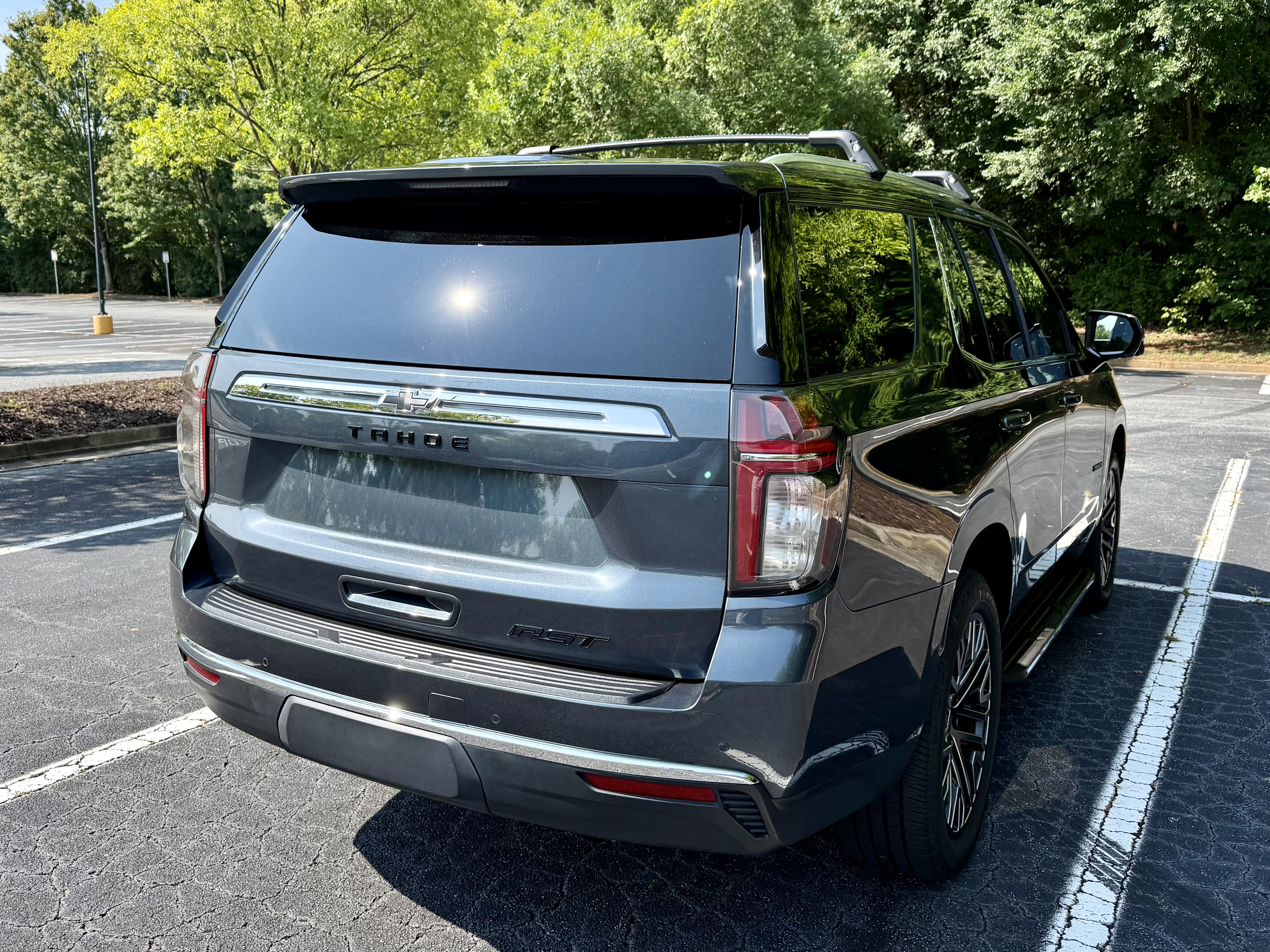 Used 2021 Chevrolet Tahoe LT w/ LT Signature Package AWD/4WD image 9