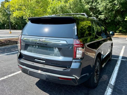 Used 2021 Chevrolet Tahoe LT w/ LT Signature Package AWD/4WD image 9