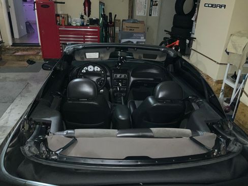 Used 2004 Ford Mustang Cobra image 15