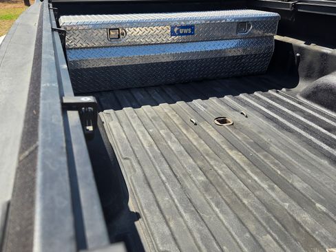 Used 2015 GMC Sierra 3500 Denali w/ Duramax Plus Package image 8