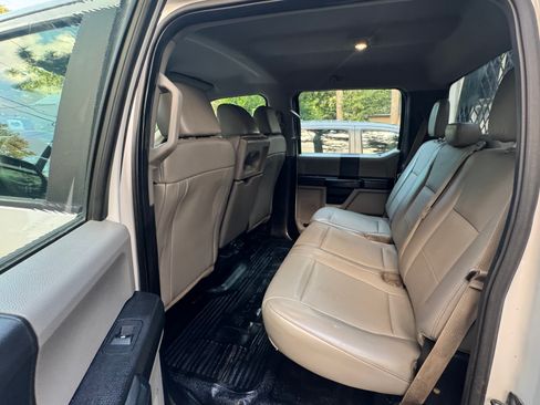 Used 2017 Ford F450 XL w/ Power Equipment Group RWD image 6