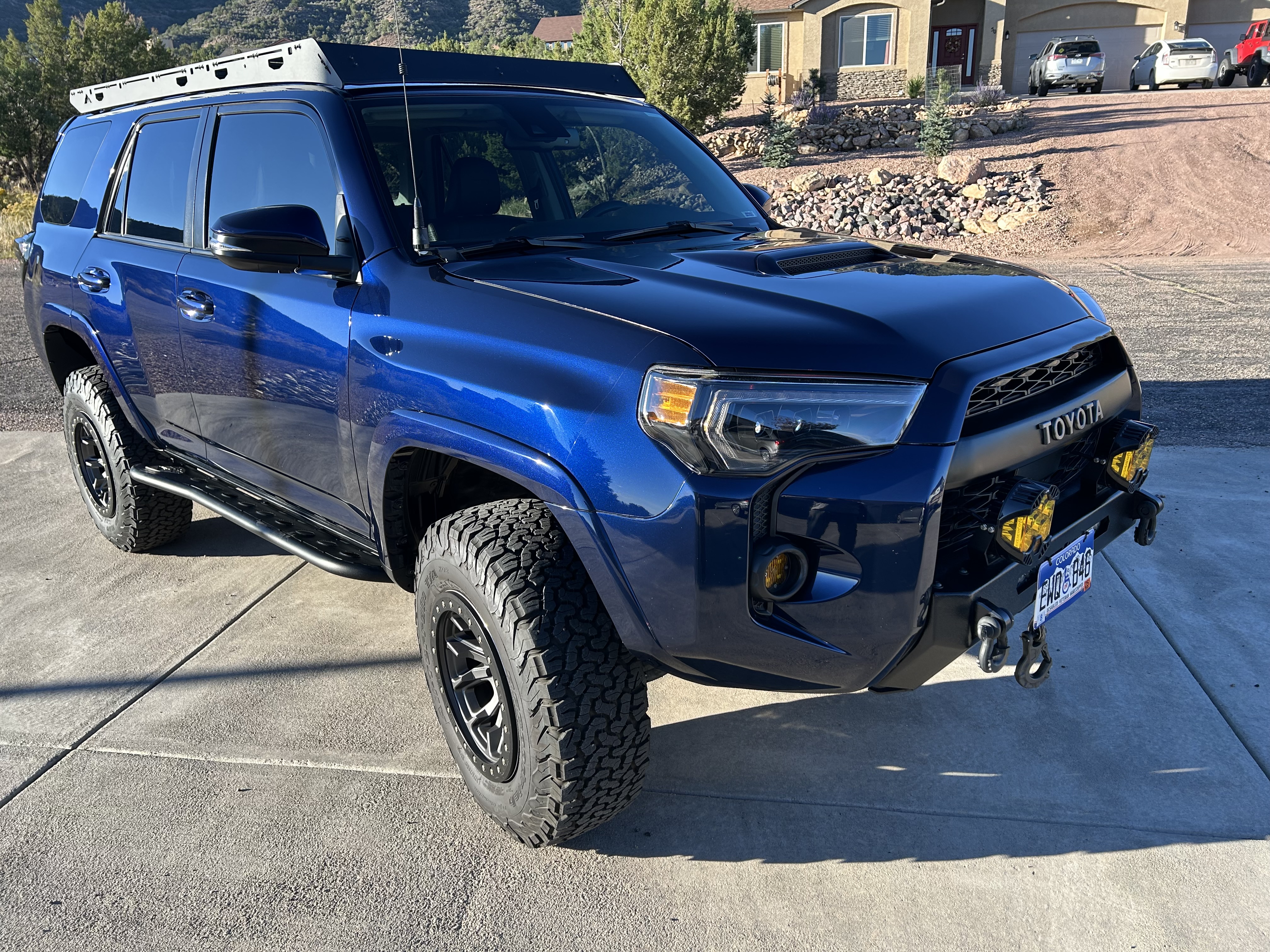 Used 2021 Toyota 4Runner TRD Off-Road Premium w/ Moonroof Package AWD/4WD image 2
