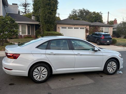 Used 2019 Volkswagen Jetta S w/ Driver Assistance Package FWD image 12