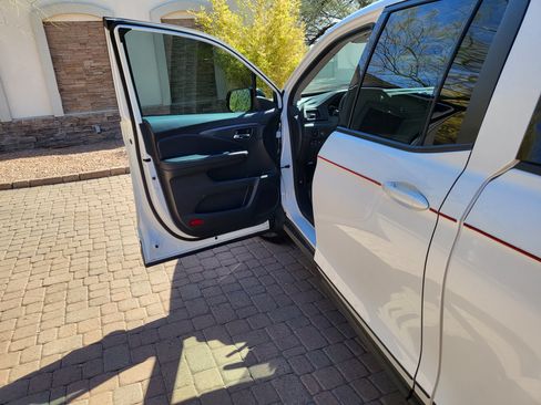 Used 2021 Honda Ridgeline Sport image 13