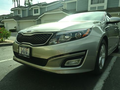 Used 2014 Kia Optima LX image 2