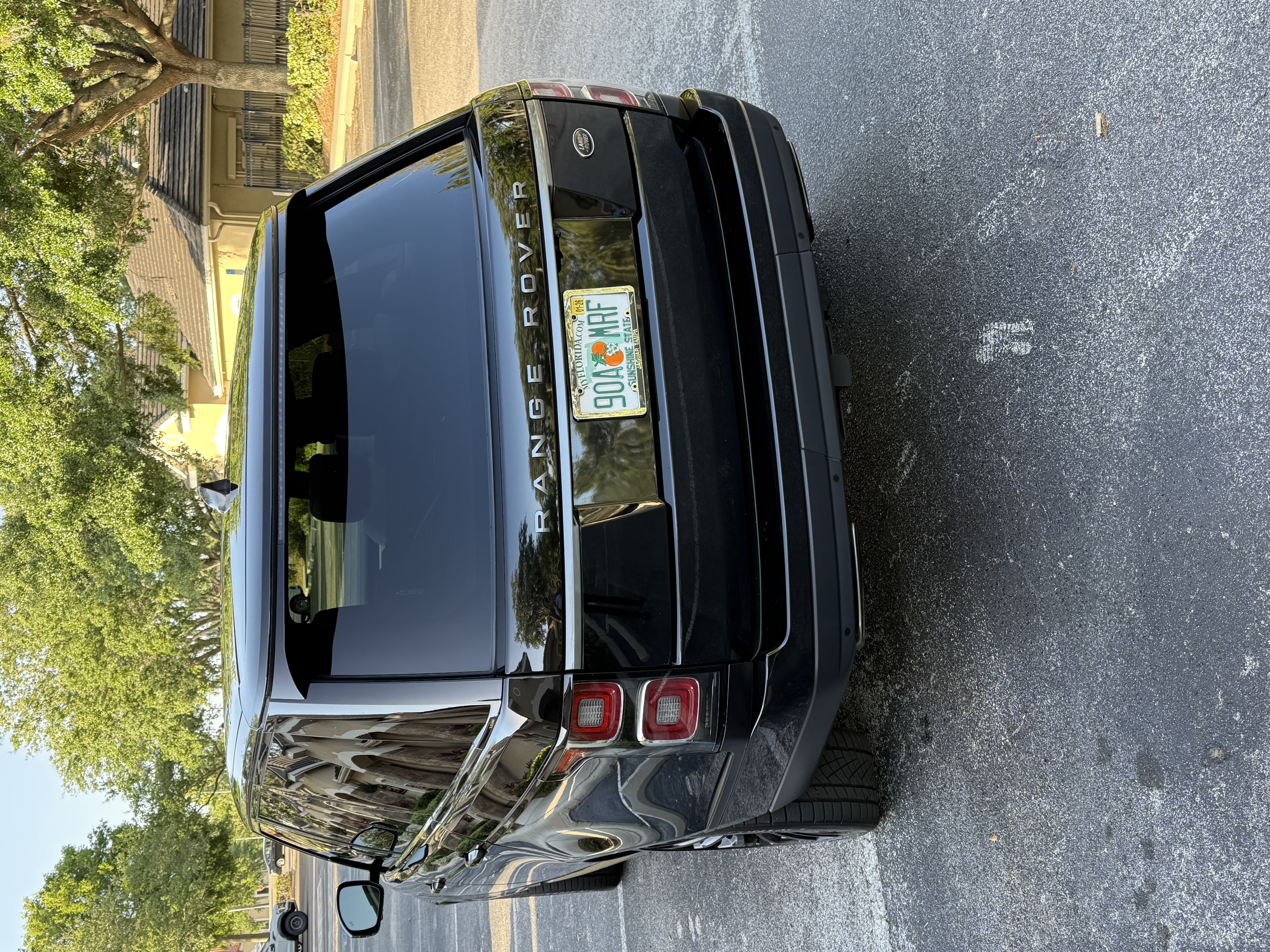 Used 2021 Land Rover Range Rover AWD/4WD image 9