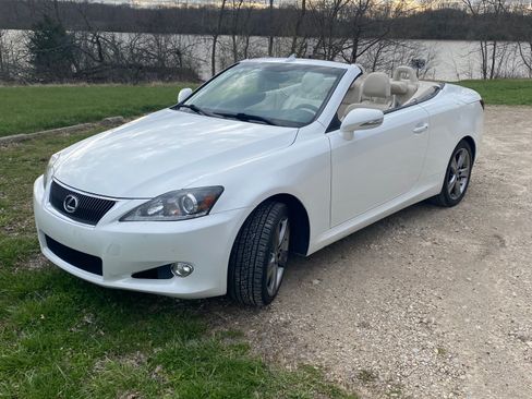 Used 2014 Lexus IS 350C w/ Navigation System Package image 9