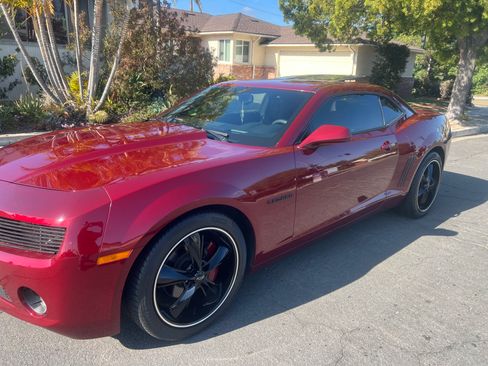 Used 2011 Chevrolet Camaro LT w/ RS Package image 4