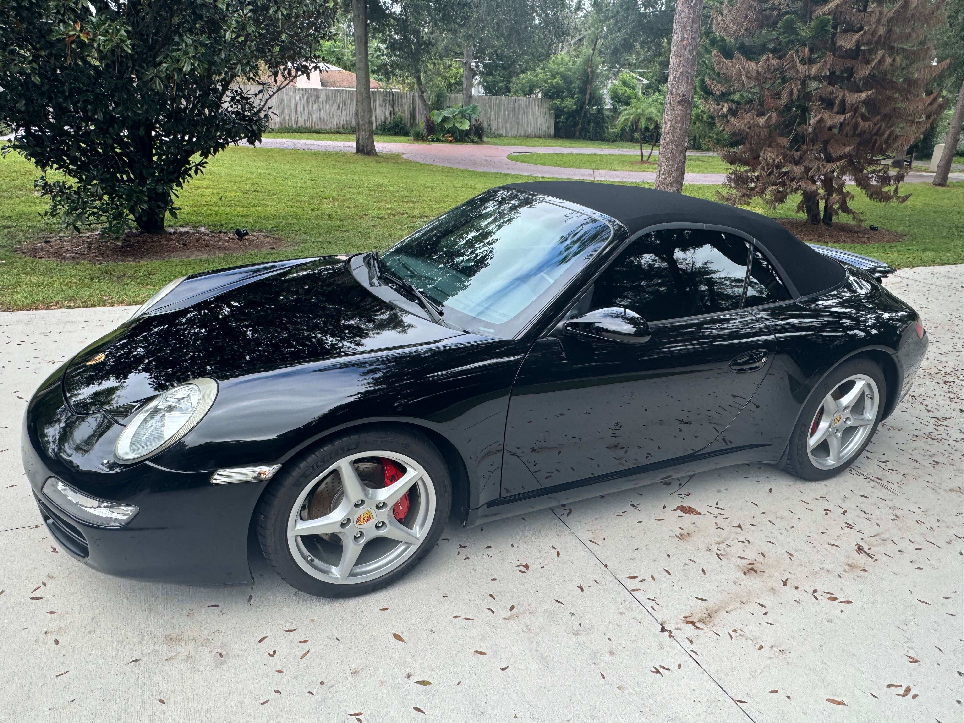 Used 2007 Porsche 911 Cabriolet image 1