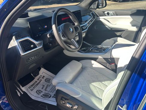 Used 2024 BMW X5 M60i image 8