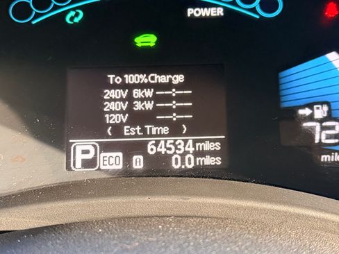 Used 2015 Nissan Leaf SV w/ LED & Quick Charge Package image 6