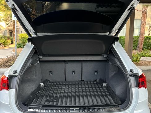 Used 2021 Audi Q3 2.0T Premium w/ Convenience Package image 5