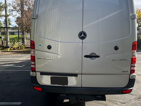 Used 2016 Mercedes-Benz Sprinter 3500 image 1