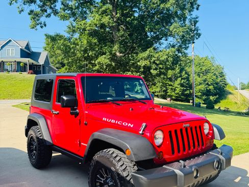 Used 2008 Jeep Wrangler Rubicon w/ PWR Convenience Group AWD/4WD image 4