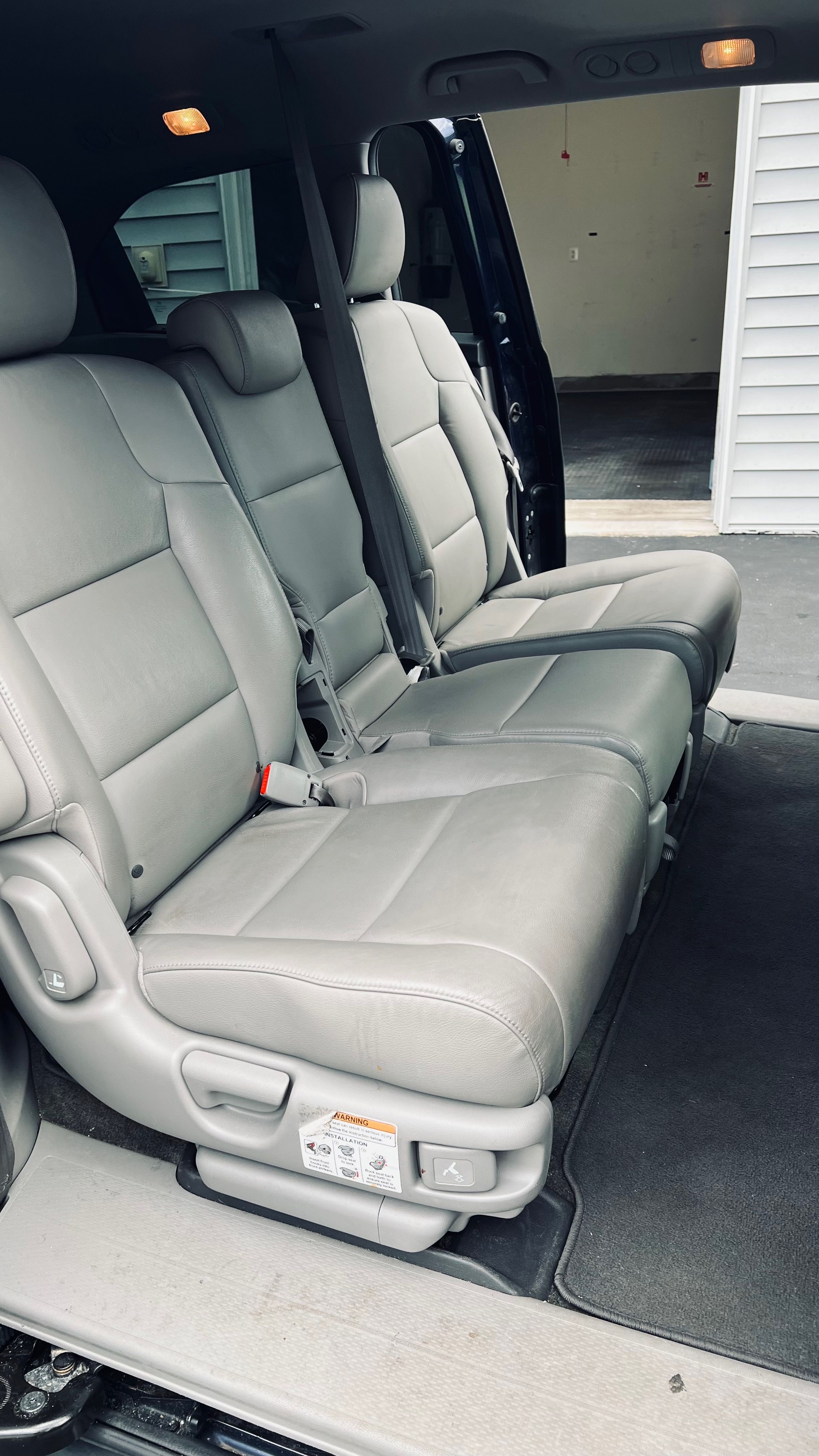 Used 2016 Honda Odyssey EX-L image 17
