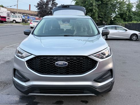 Used 2023 Ford Edge SE AWD/4WD image 2