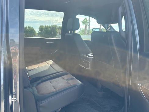Used 2020 Chevrolet Silverado 2500 High Country w/ Z71 Off-Road Package AWD/4WD image 12