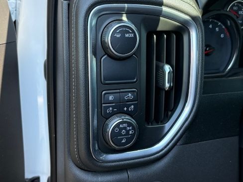 Used 2020 Chevrolet Silverado 1500 LTZ w/ LTZ Plus Package RWD image 6