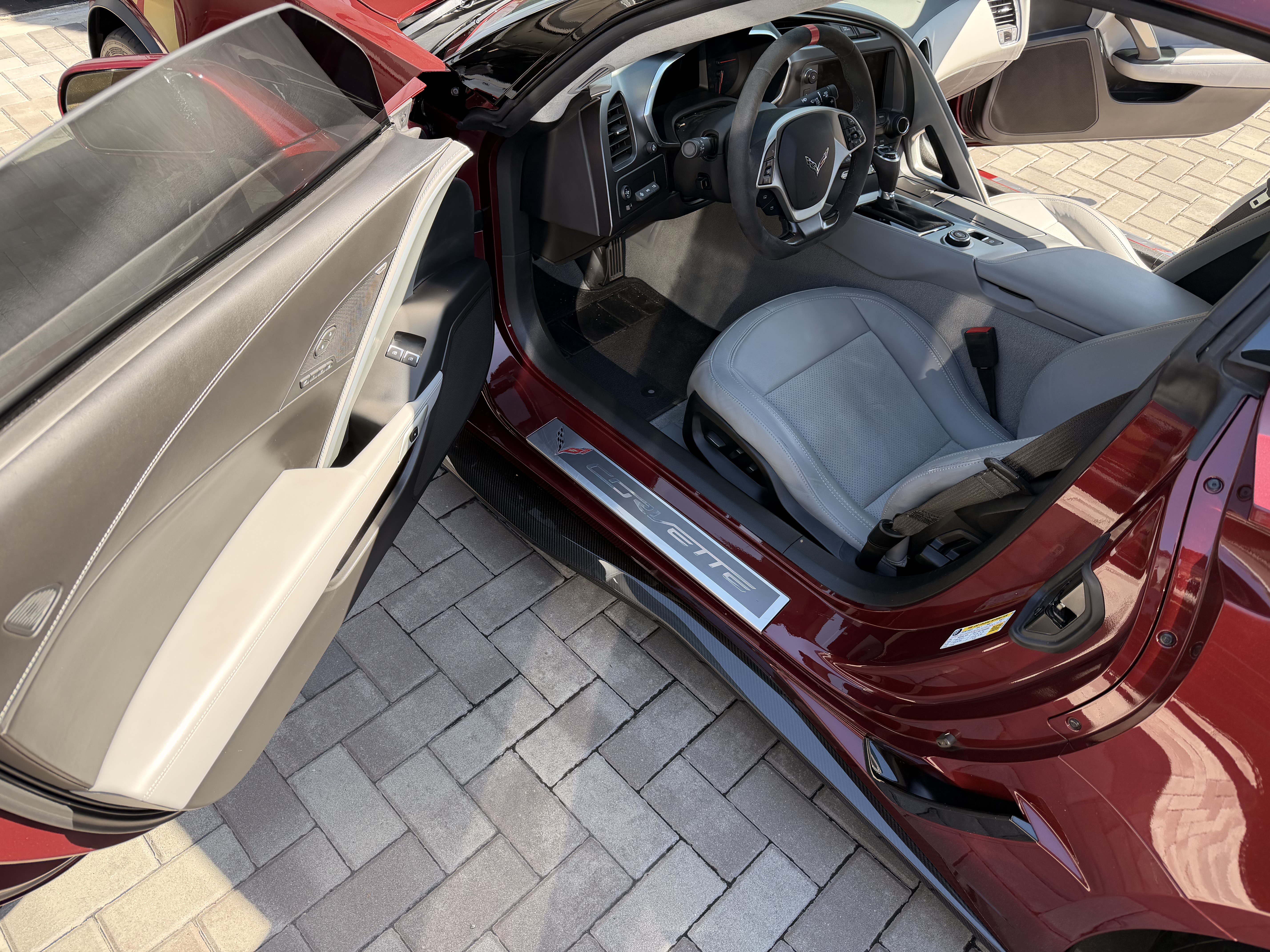 Used 2018 Chevrolet Corvette Grand Sport RWD image 22