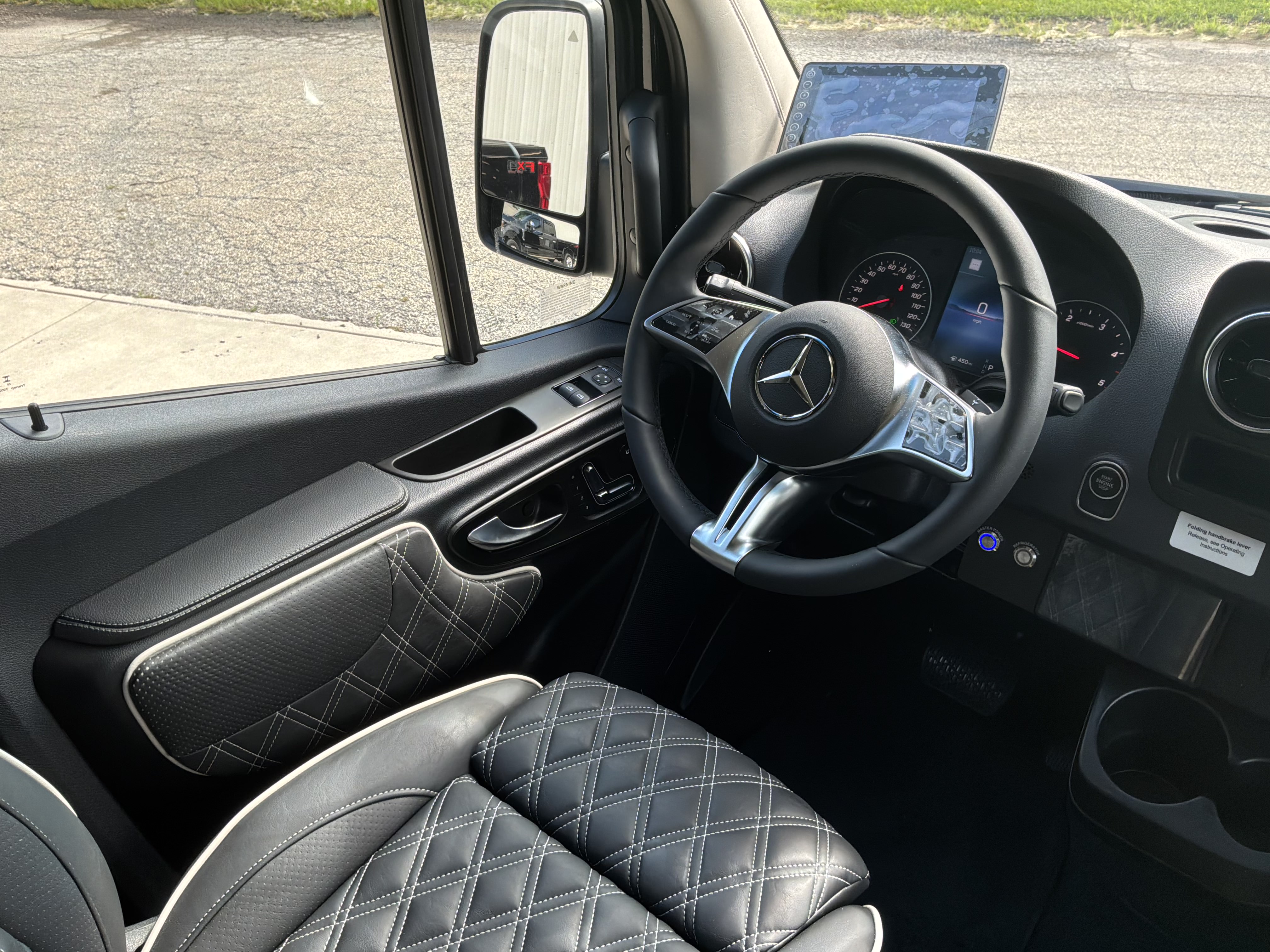 Used 2026 Mercedes-Benz Sprinter 3500 image 8