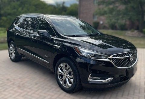 Used 2018 Buick Enclave Avenir w/ Avenir Technology Package AWD/4WD image 11