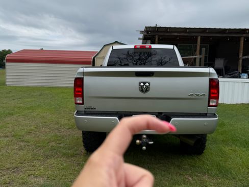 Used 2018 RAM 2500 Big Horn w/ Sport Appearance Group AWD/4WD image 5