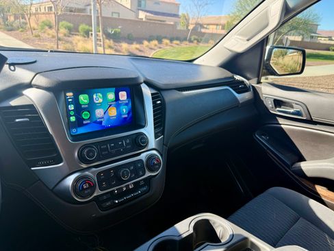 Used 2020 Chevrolet Tahoe 2WD w/ Remote Keyless Entry Package image 9