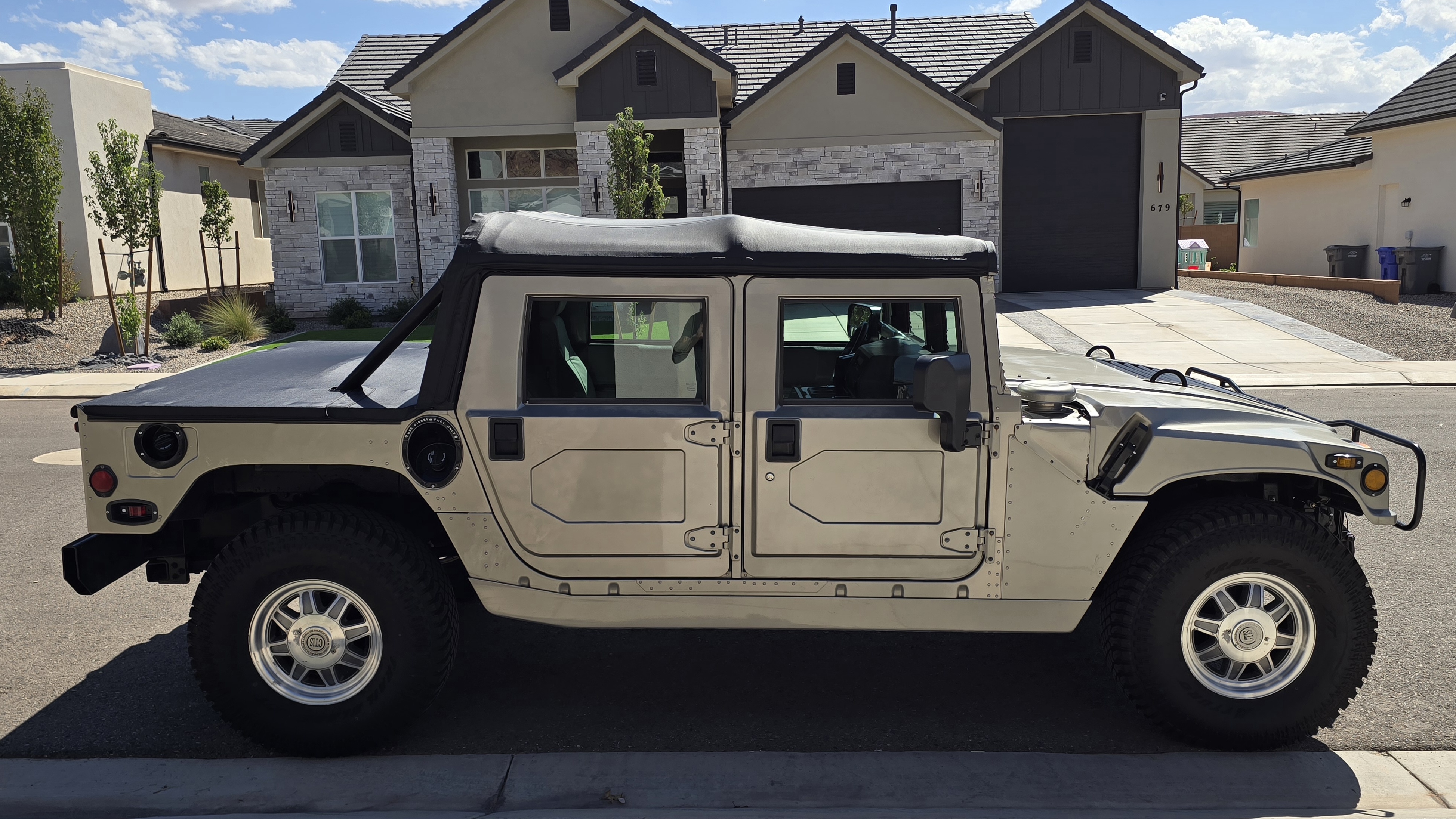 Used 2001 HUMMER H1 4-Door Open Top AWD/4WD image 13
