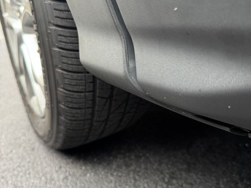 Used 2014 Ford Escape Titanium image 9